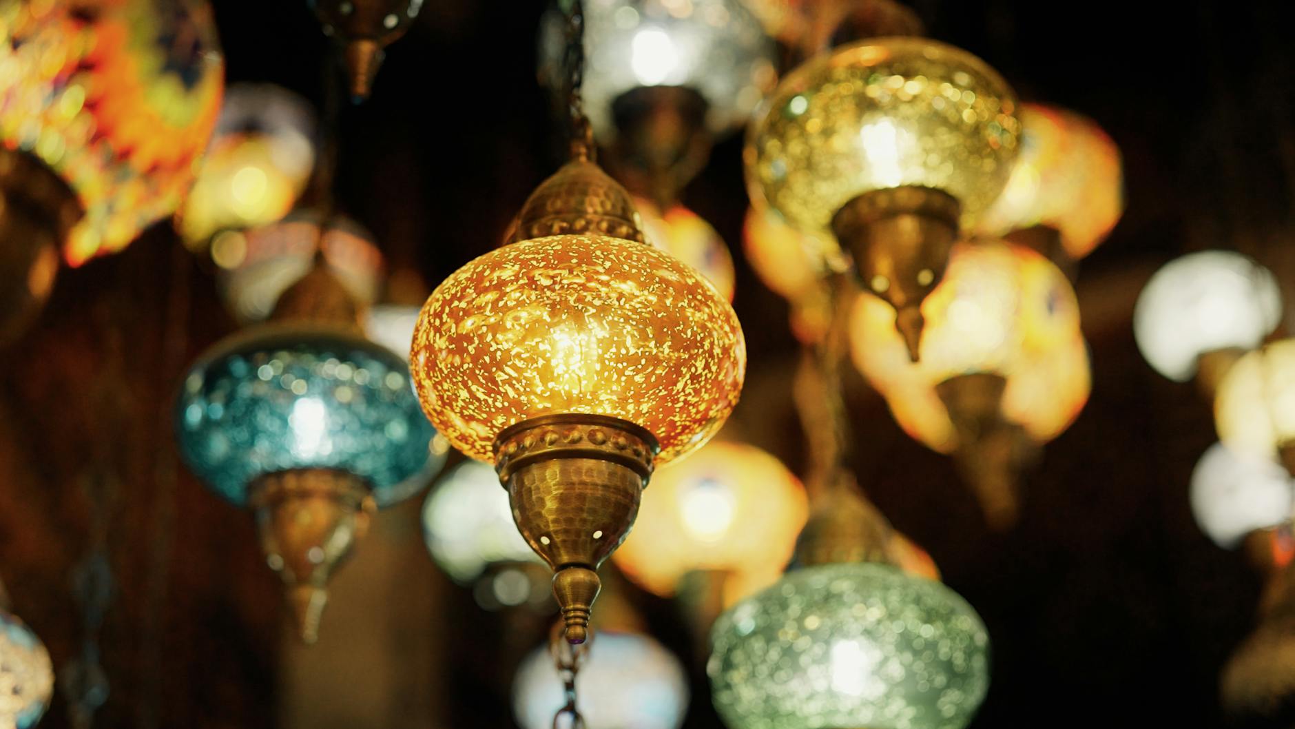 Quelles sont les caractéristiques d’une lampe Art déco ?